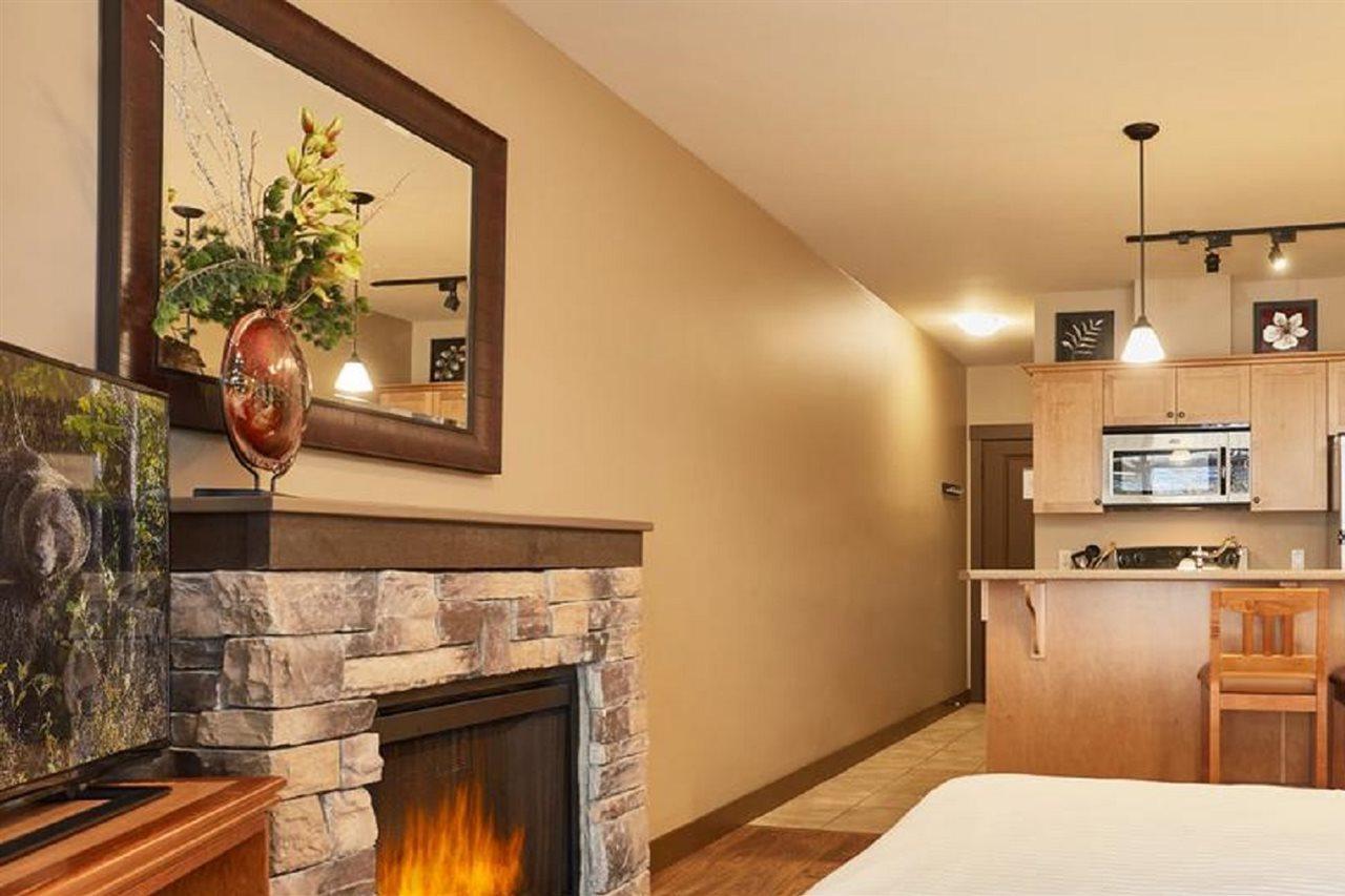 Palliser Lodge — Bellstar Hotels & Resorts Golden Kültér fotó
