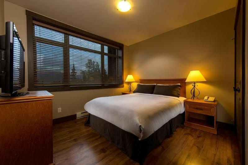 Palliser Lodge — Bellstar Hotels & Resorts Golden Kültér fotó